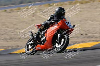 media/Nov-05-2022-SoCal Trackdays (Sat) [[f8d9b725ab]]/Turns 9 and 8 (1050am/